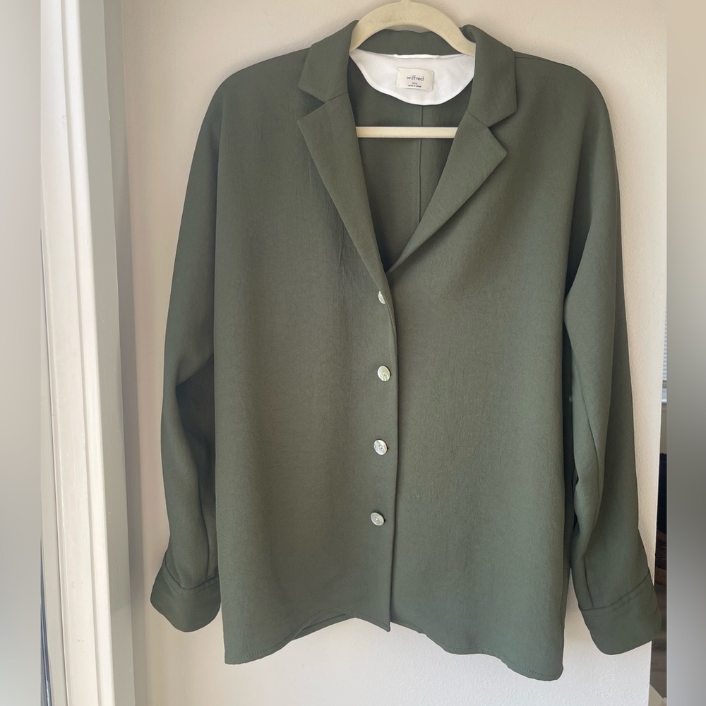 Aritzia Wilfred Freeform Shirt